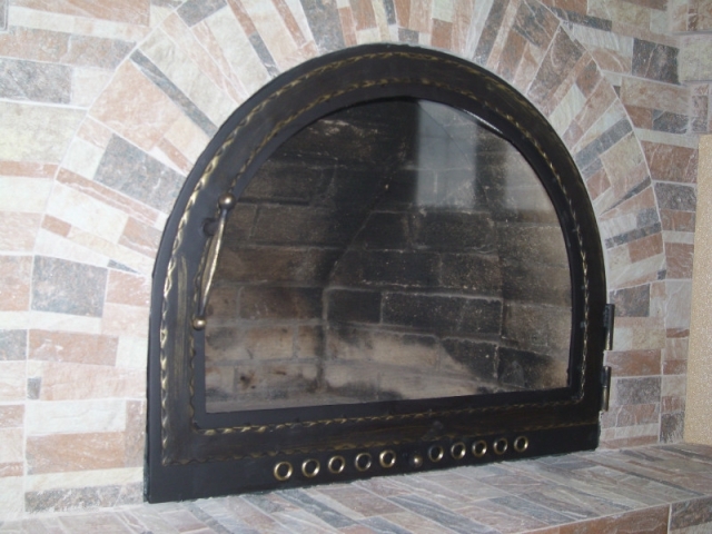 Каминная дверь с обдувом фото в Москве